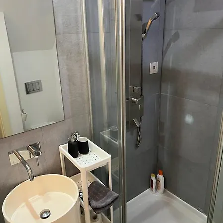 In Center Of Apartment Lisbon
