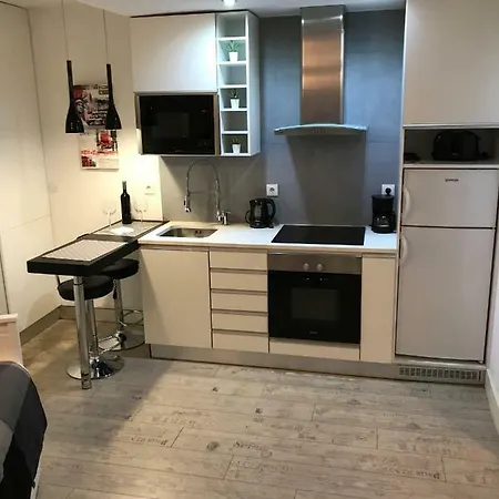 In Center Of Apartman